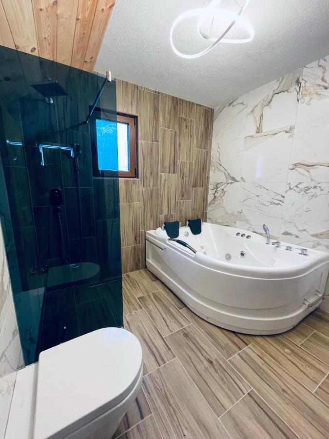 Chalet Montenegrina With Jacuzzi Kolasin Exterior photo